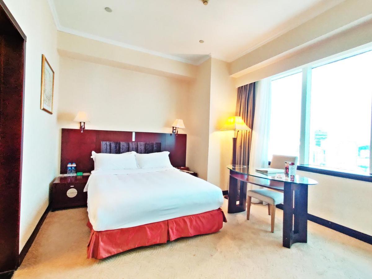 Majestic Hotel Canton Esterno foto