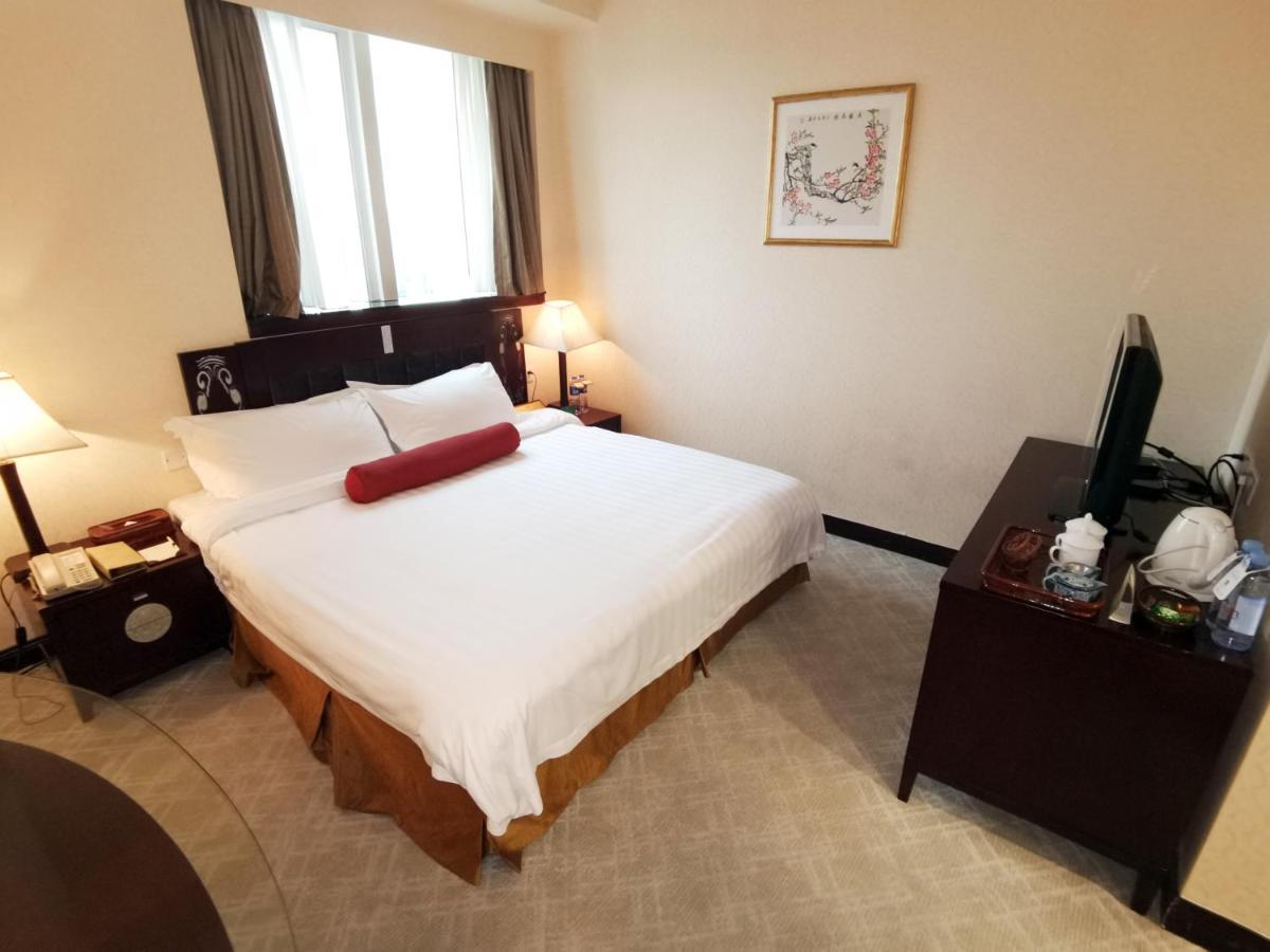 Majestic Hotel Canton Esterno foto